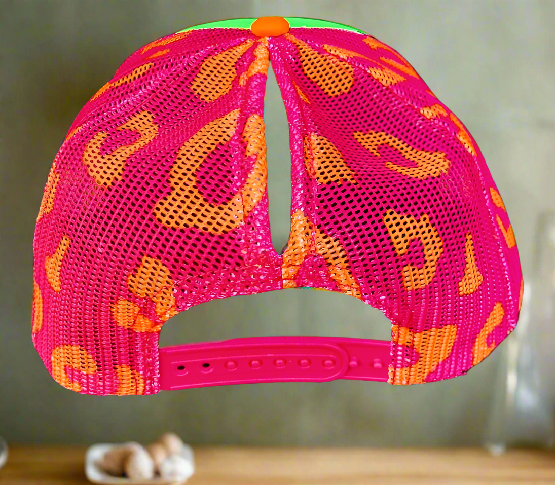 Magna Pony NEON LEOPARD mesh back cap