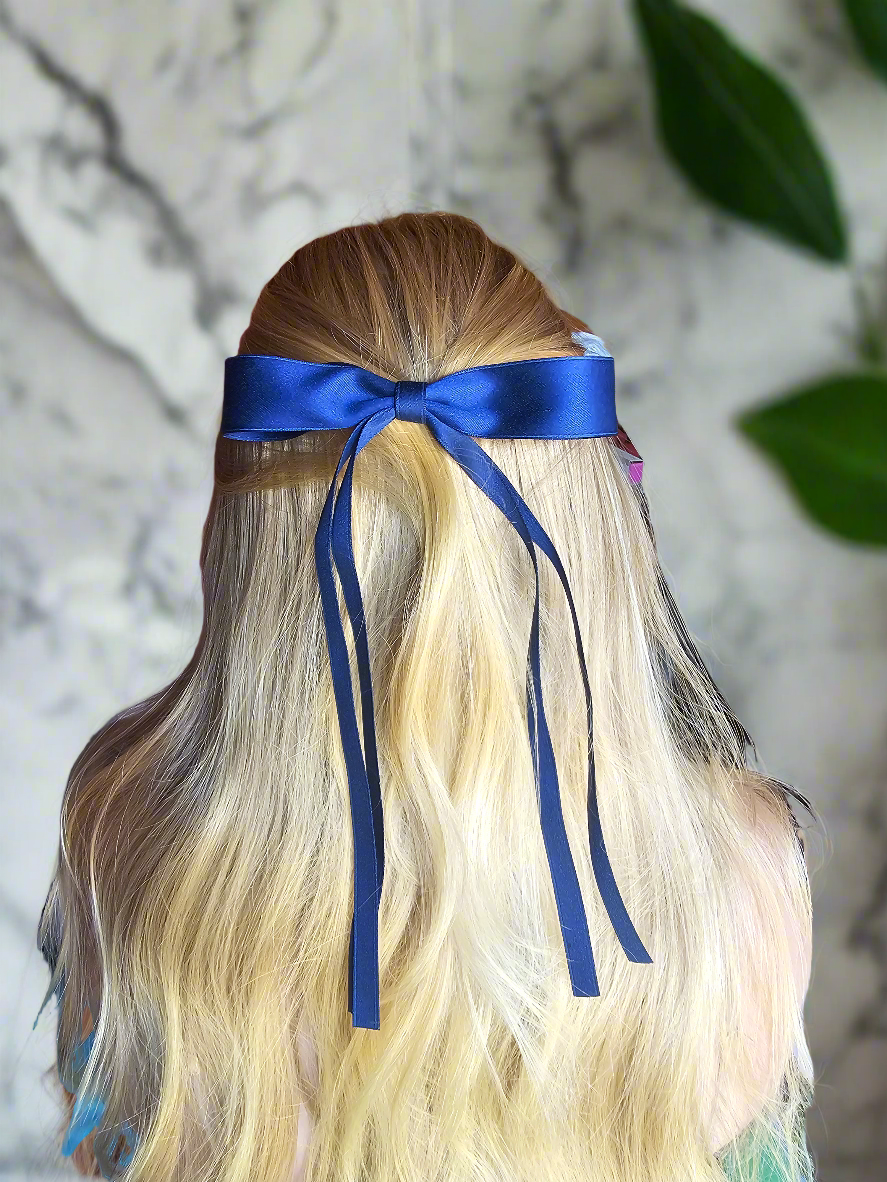 Dainty Bow : with alligator clip