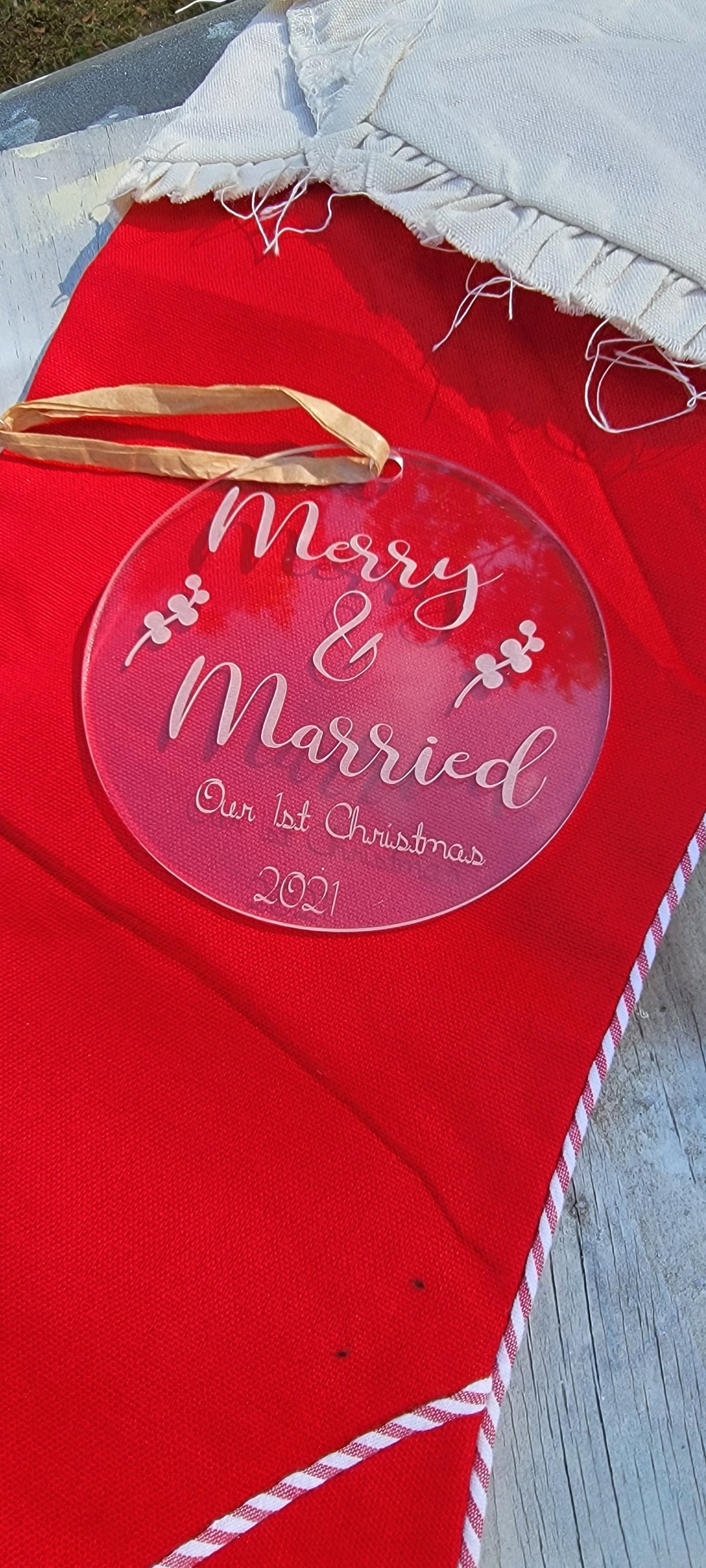 Merry & Married ornament